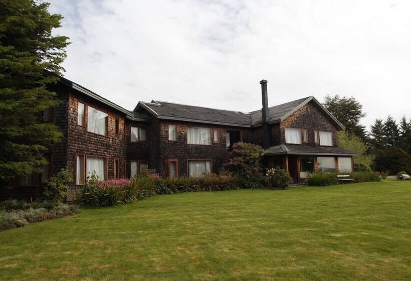 هتل Noi Los Caiquenes