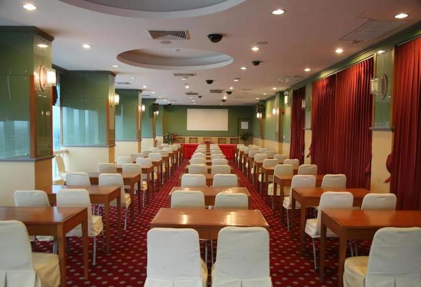 酒店 Poipet Resort & Casino