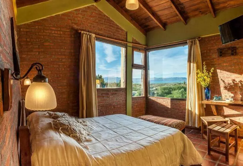 فندق Posada Larsen