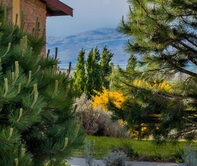 Отель Posada Larsen