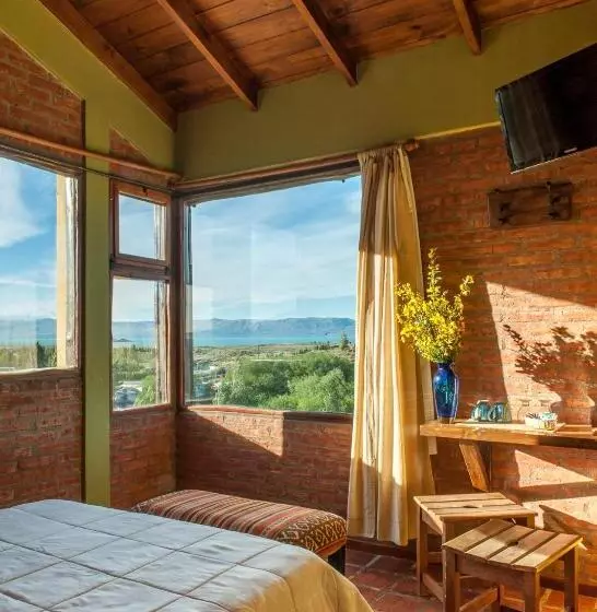 فندق Posada Larsen