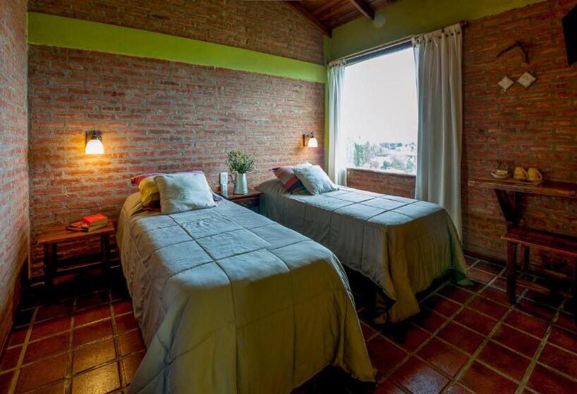 Отель Posada Larsen