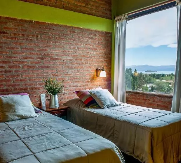 فندق Posada Larsen