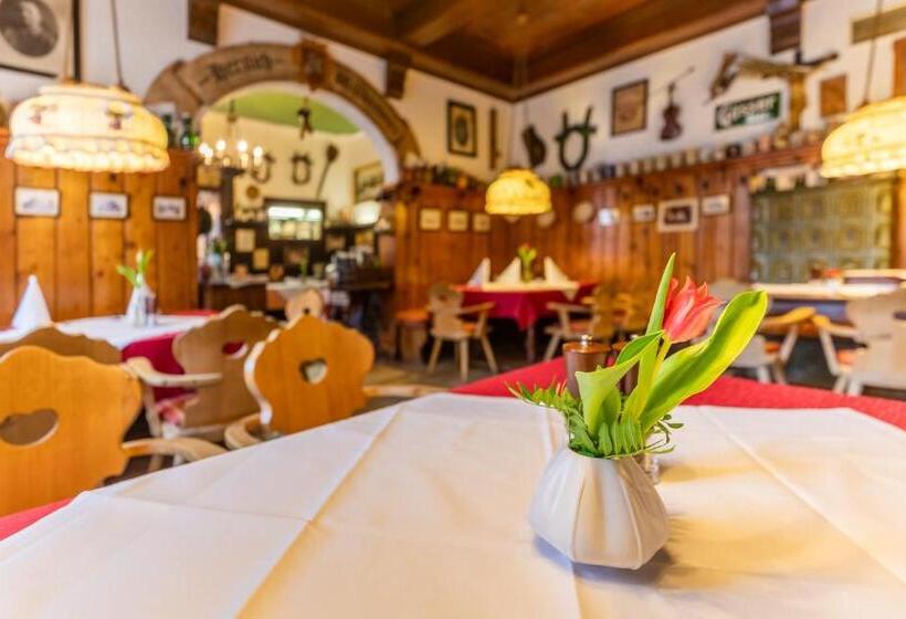 酒店 Post Hönigwirt