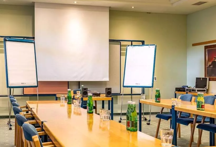 Hotelli Post Hönigwirt