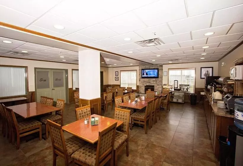 호텔 Service Plus Inns & Suites Drayton Valley