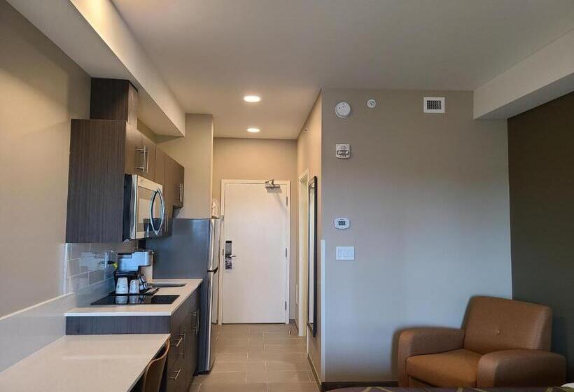 호텔 Super 8 By Wyndham Thompson