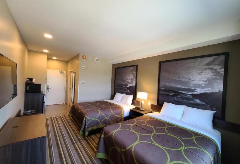 호텔 Super 8 By Wyndham Thompson