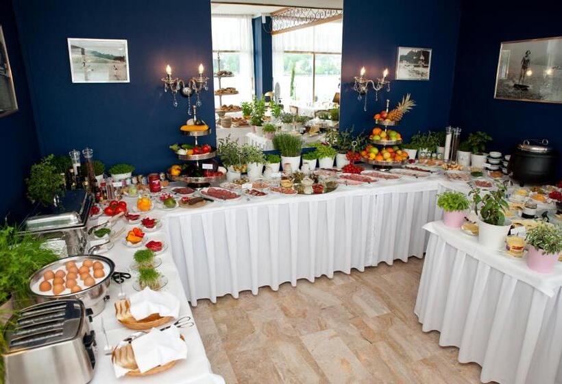 Tennis & Yacht Hotel Velden