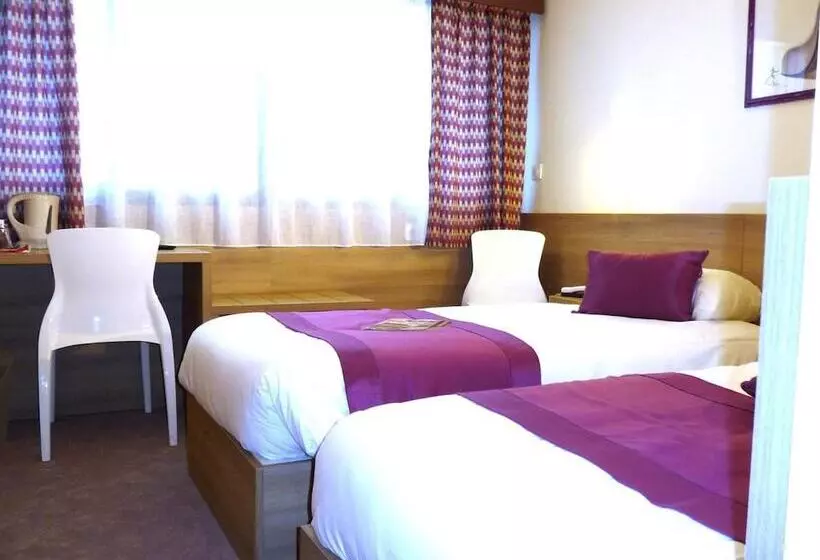 Отель The Originals City, Logis D Elbée, Cholet Nord