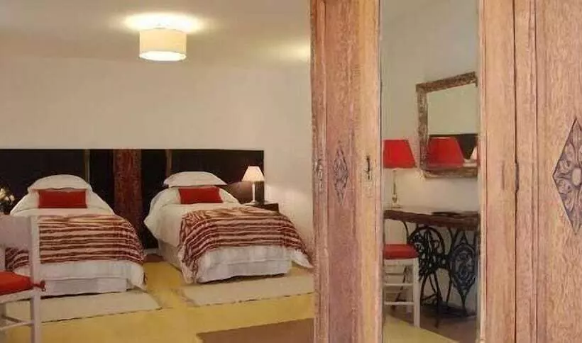 هتل Tiana Buenos Aires