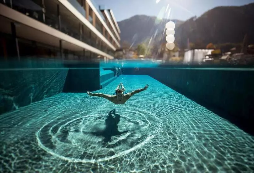 Отель Winkler Sport & Spa Resort