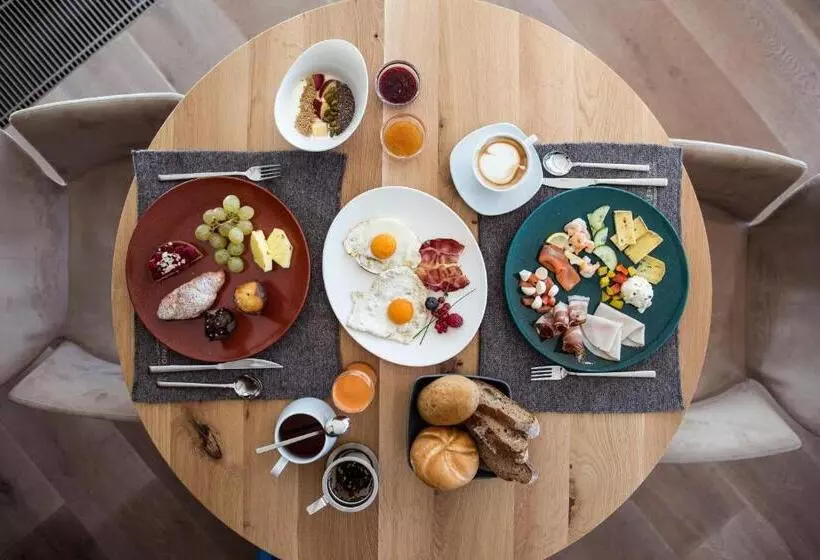 Отель Winkler Sport & Spa Resort