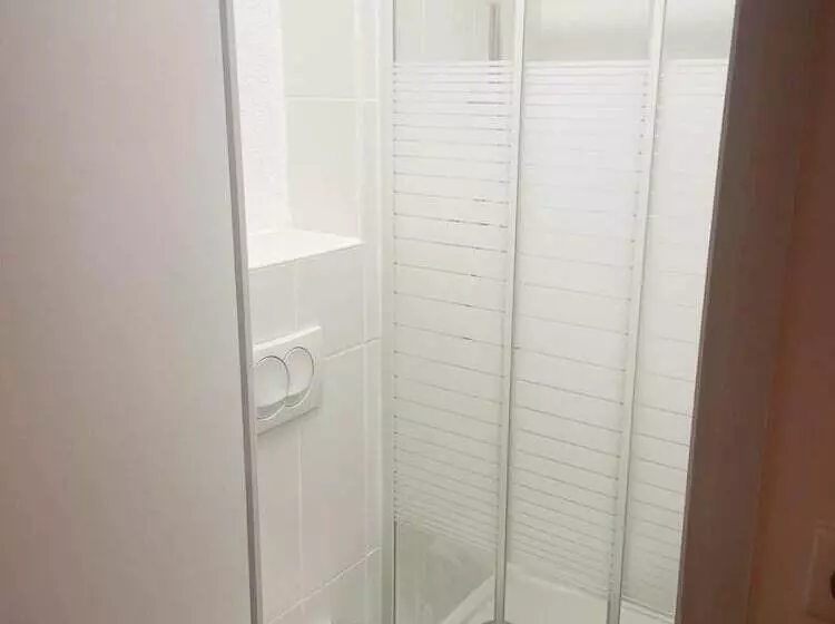 Lemon Hotel Plan De Campagne Marseille