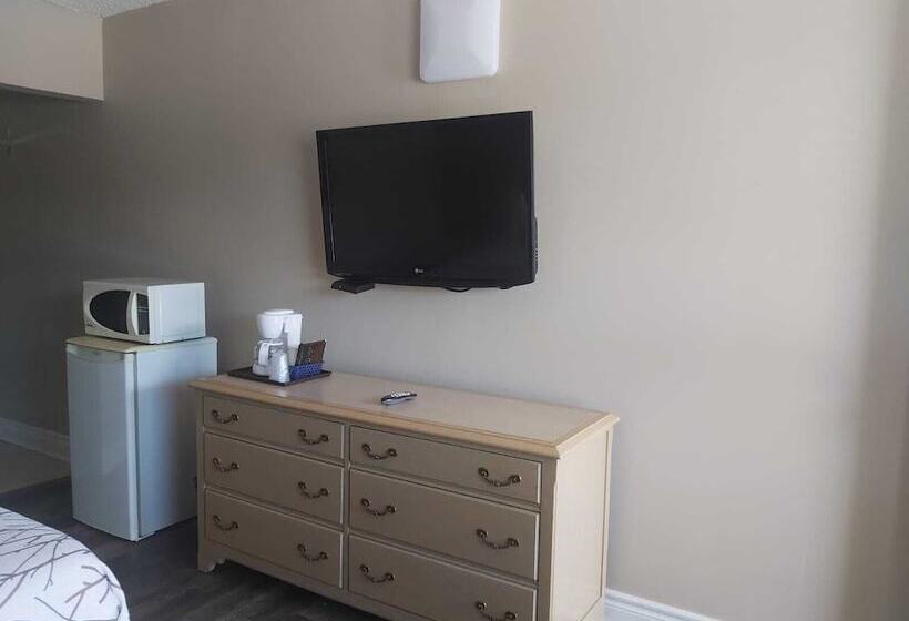 Мотель Arnprior Motor Inn