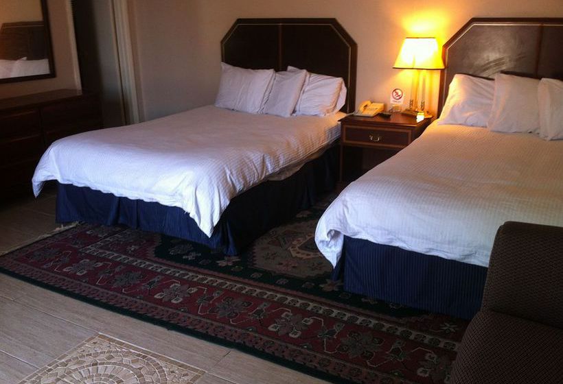 Motel Three Diamond Inn