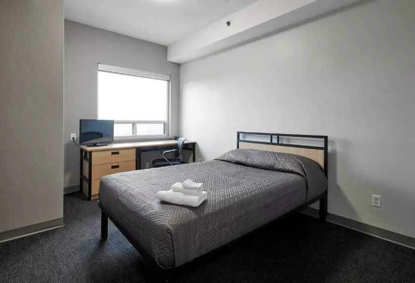 Residence & Conference Centre   King City