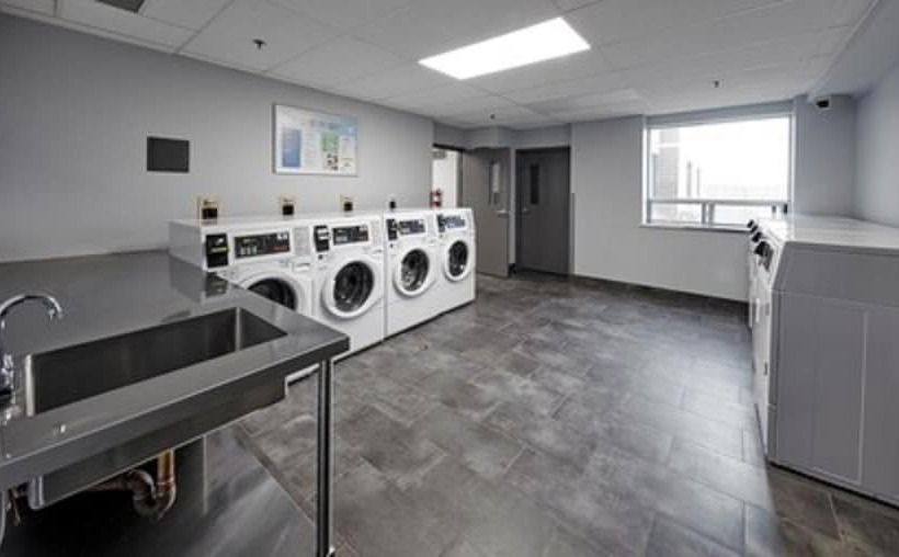 Residence & Conference Centre King City