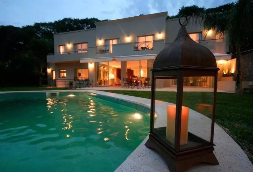 Villa Isidro Hotel Boutique & Spa