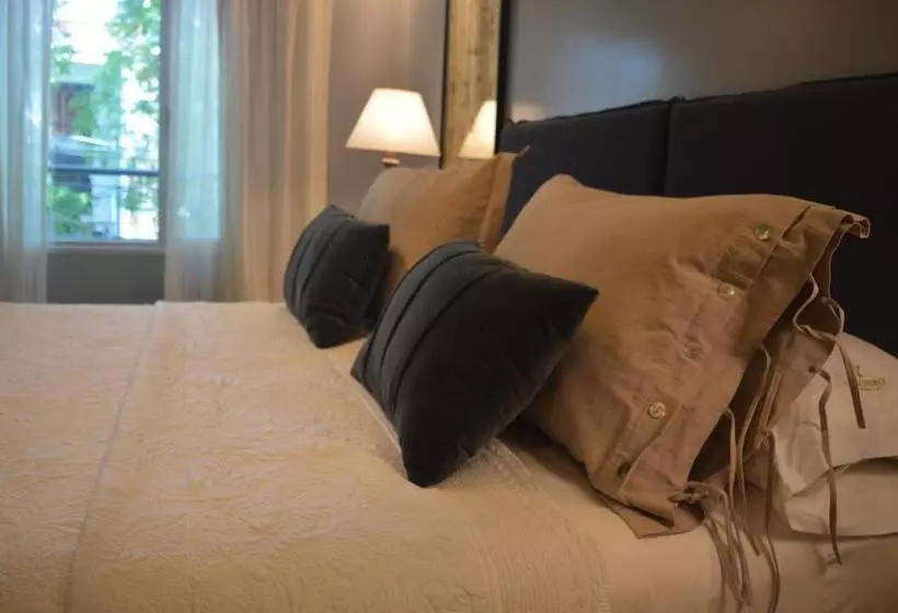 Villa Isidro Hotel Boutique & Spa