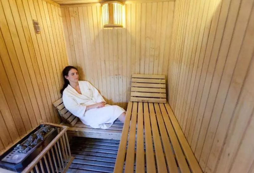 Villa Isidro Hotel Boutique & Spa