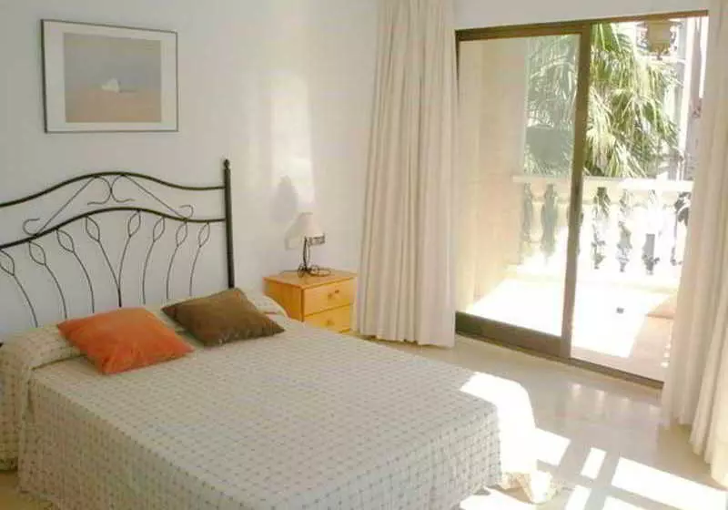 Apartamentos Torreblanca 3000