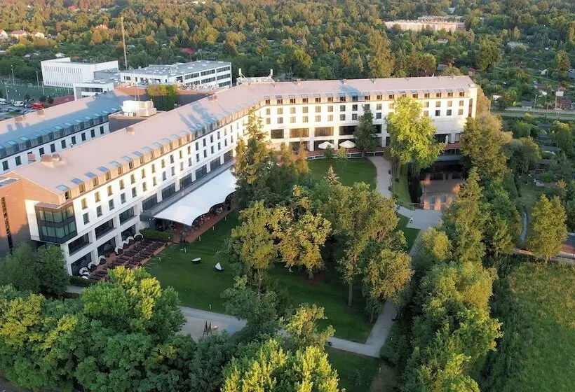 Doubletree By Hilton Hotel & Conference Centre Warsaw