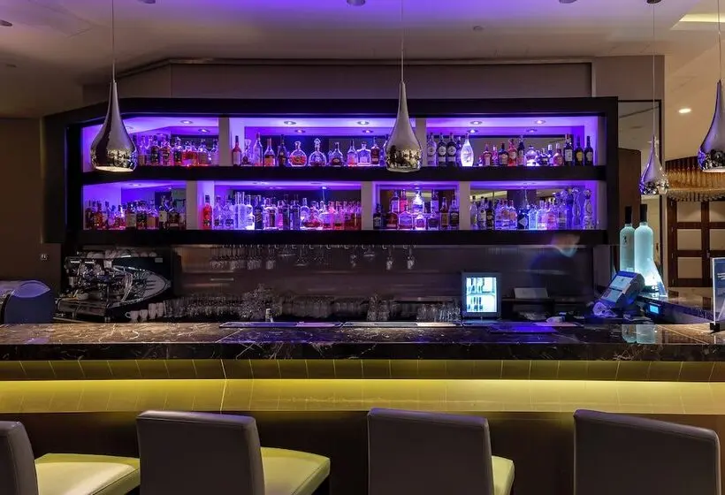 Doubletree By Hilton Hotel & Conference Centre Warsaw