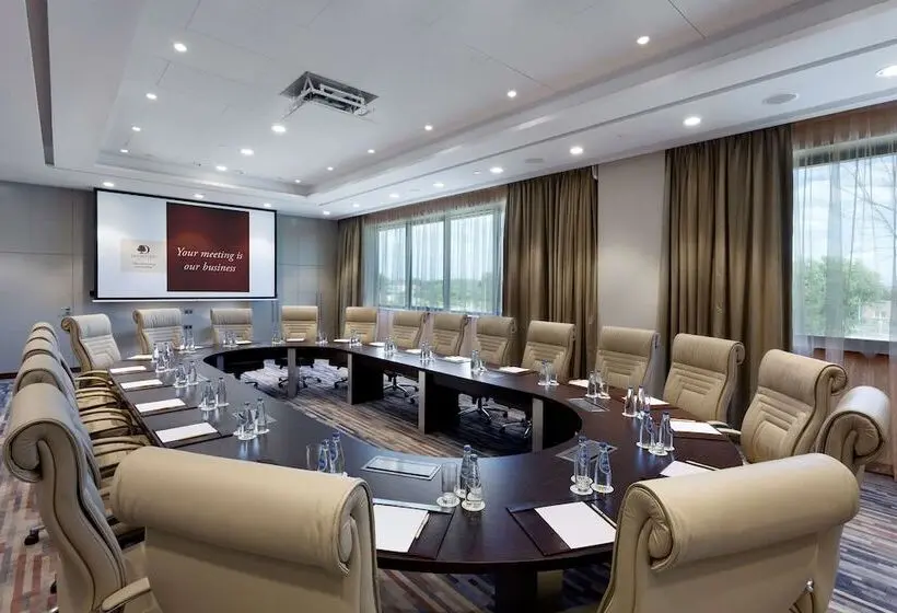Doubletree By Hilton Hotel & Conference Centre Warsaw