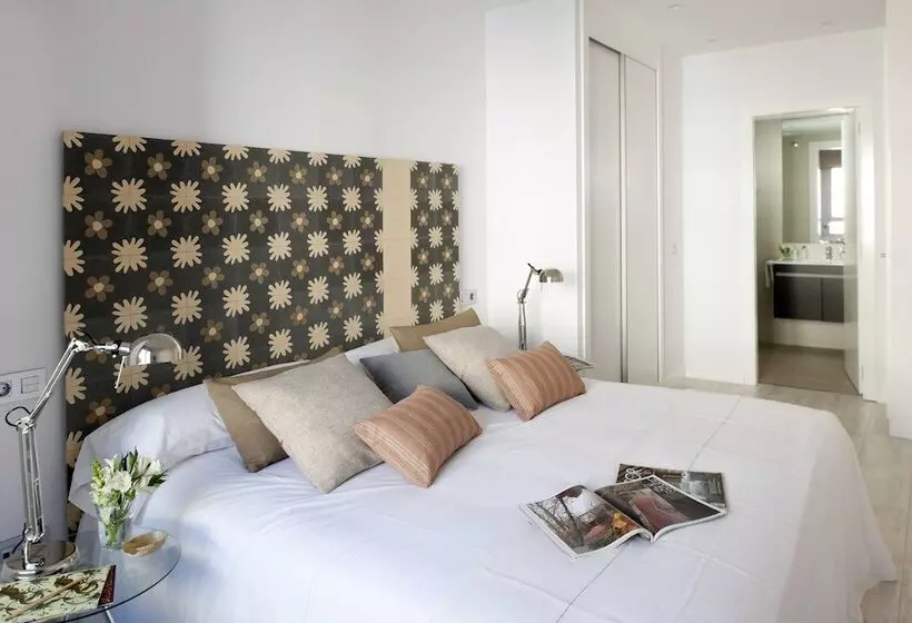 Eric Vökel Boutique Apartments   Atocha Suites