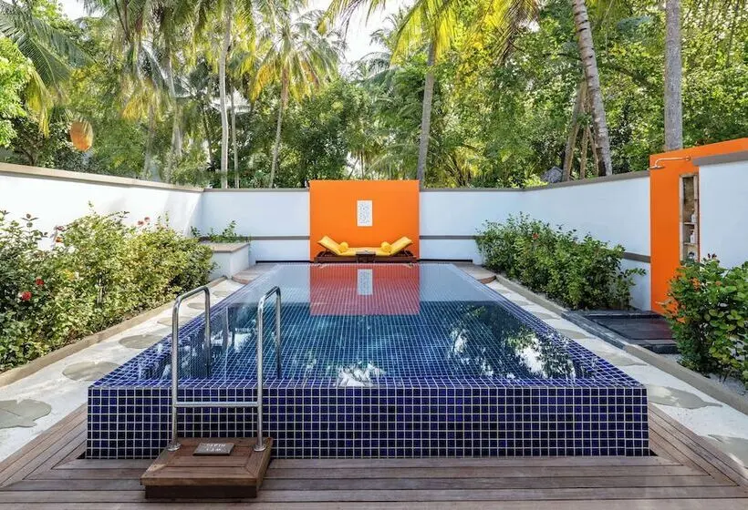 هتل Angsana Velavaru