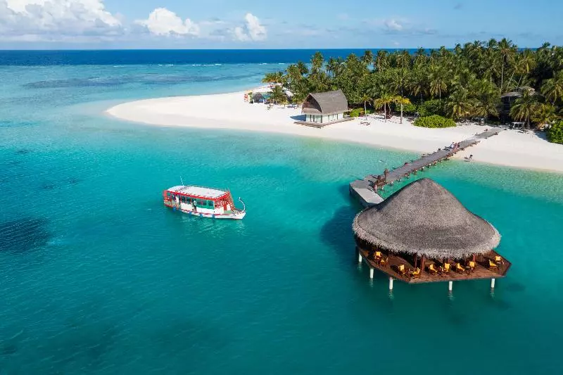 هتل Angsana Velavaru