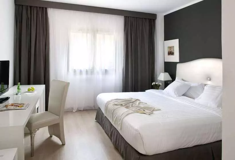 هتل Barcelo Cairo Pyramids