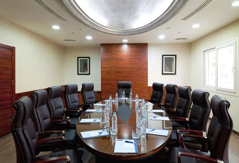 هتل Barcelo Cairo Pyramids