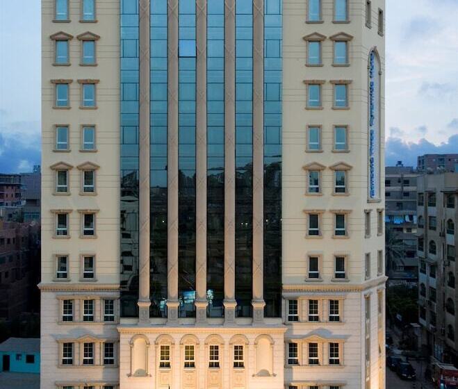 هتل Barcelo Cairo Pyramids