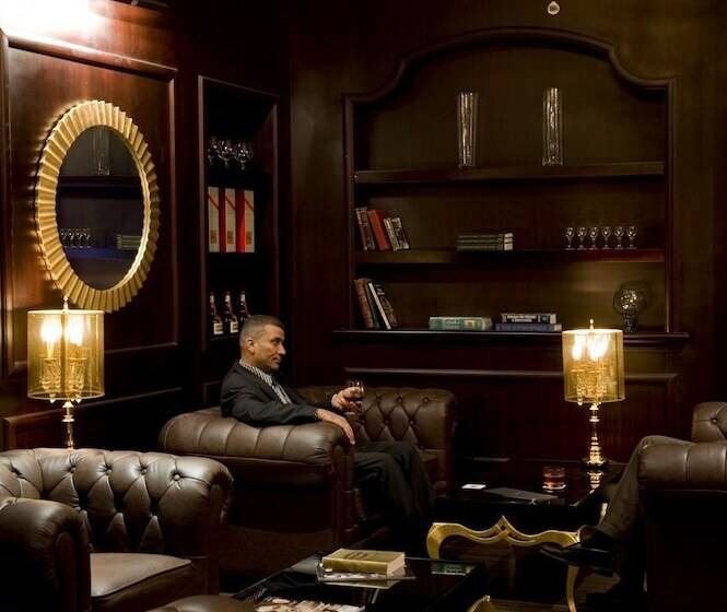 هتل Barcelo Cairo Pyramids