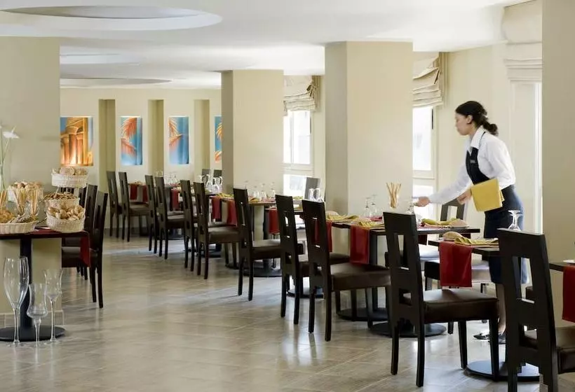 هتل Barcelo Cairo Pyramids