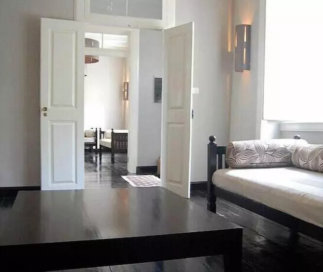 هتل Casa Colonial