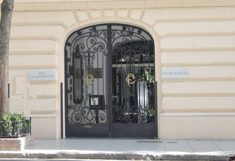 هتل Club Frances