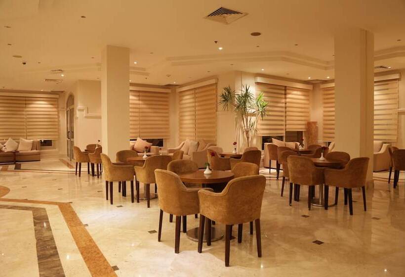 هتل Coral Sea Waterworld Sharm El Sheikh