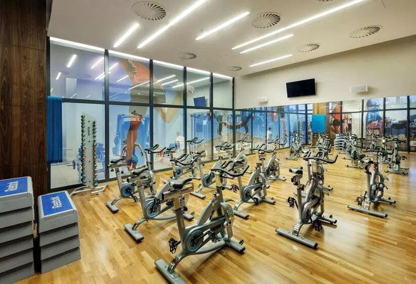 Doubletree By Hilton Hotel & Conference Centre Warsaw