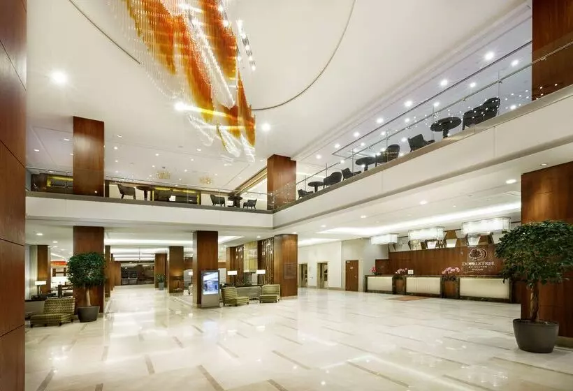 Doubletree By Hilton Hotel & Conference Centre Warsaw