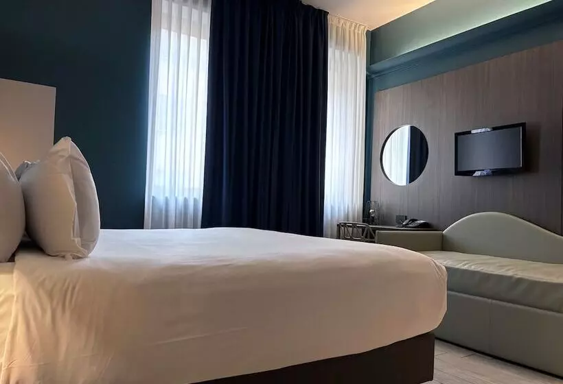 Av Hotel Milano