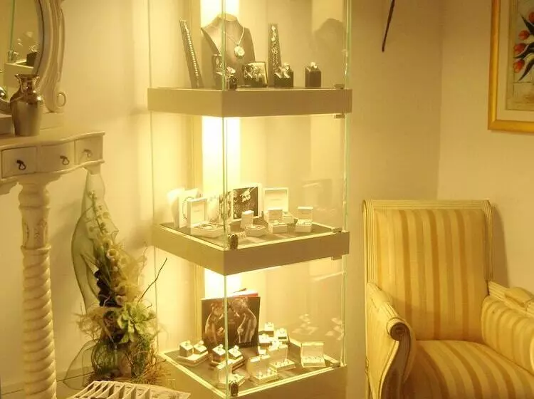 בית מלון כפרי Garny Pleso