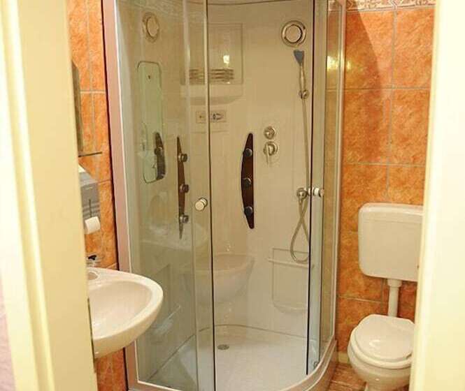 בית מלון כפרי Garny Pleso