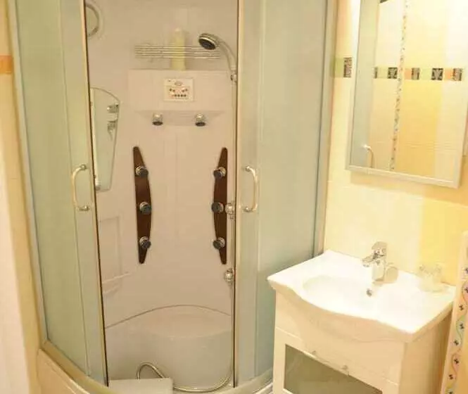 בית מלון כפרי Garny Pleso