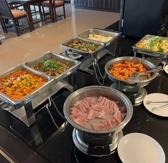 Hotel Lanta Pura Beach Resort Sha Extra Plus