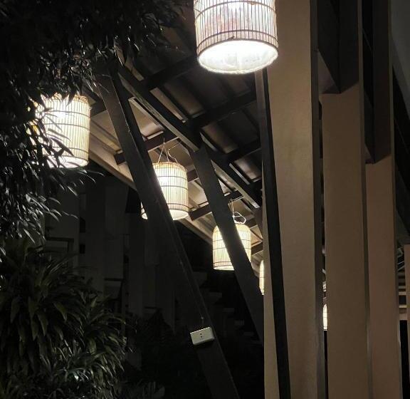 فندق Lanta Pura Beach Resort Sha Extra Plus