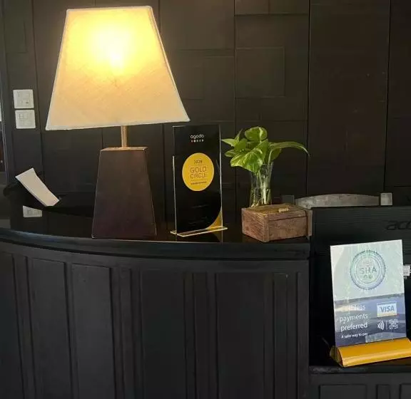 Hotel Lanta Pura Beach Resort Sha Extra Plus