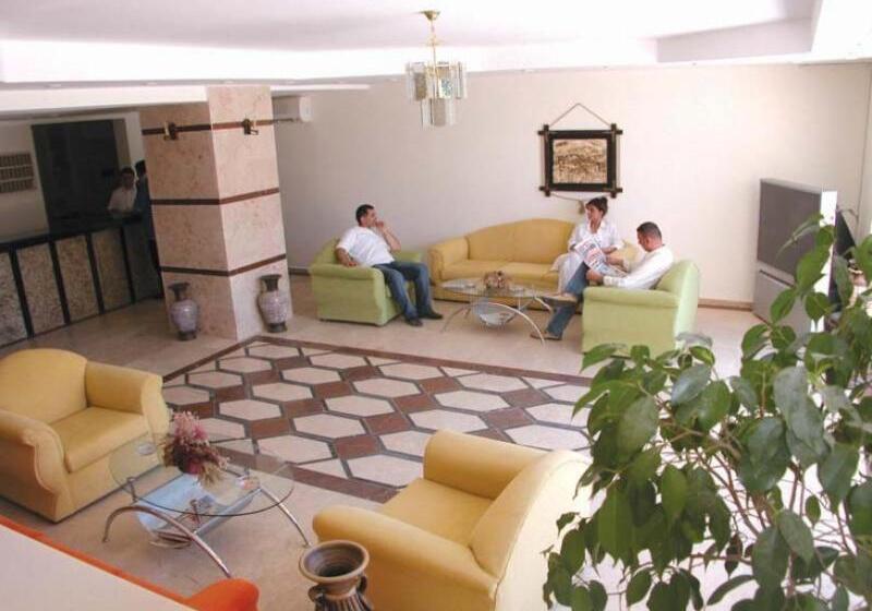 בית מלון כפרי Mr. Crane